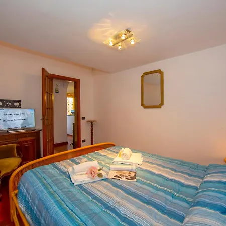 Casa Bea 900m From Sea - Happy