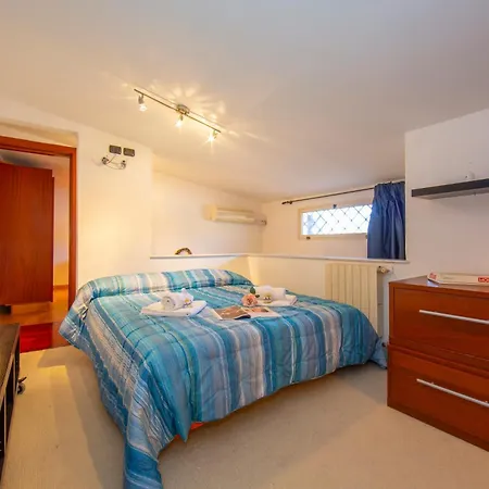 Casa Bea 900m From Sea - Happy Apartment