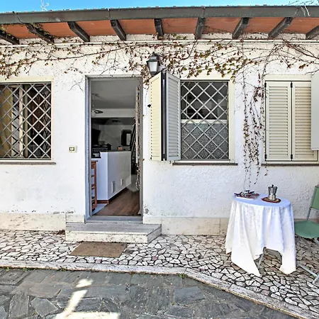 Casa Bea 900m From Sea - Happy Apartment Marina di Pietrasanta
